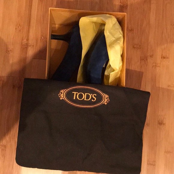 Tod’s women’s size 39 gomma decollete suede - Picture 4 of 4